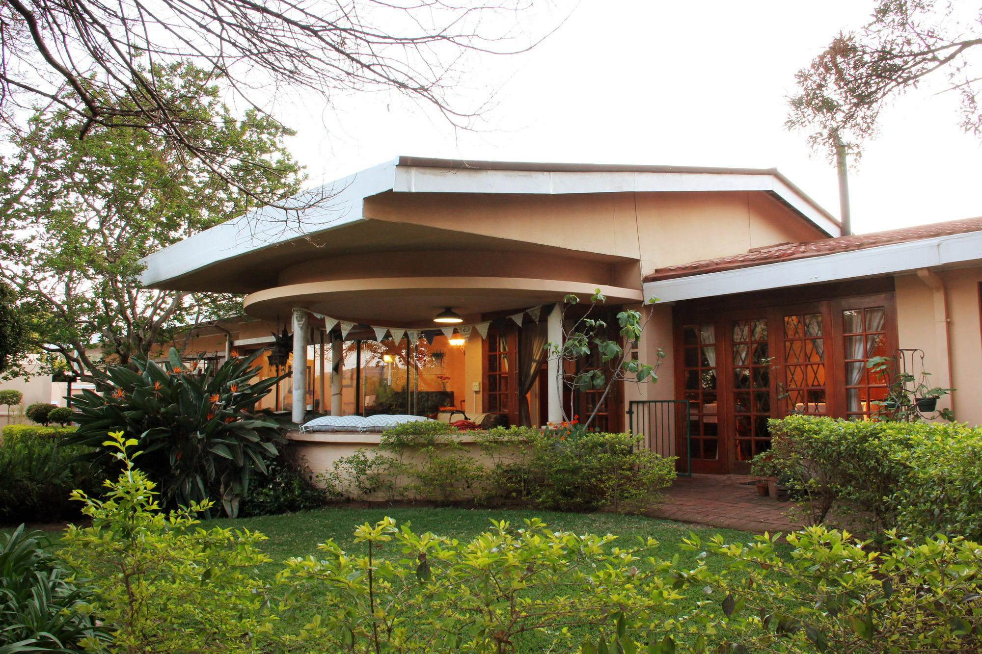 3@Marion Guest House Pretoria-Noord Exteriör bild